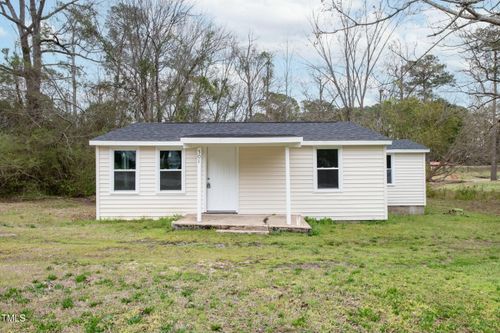 501 N 14th St, Erwin, NC, 28339-1405 | Card Image