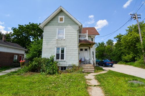 512 E Main St, Waukesha, WI, 53186-5168 | Card Image