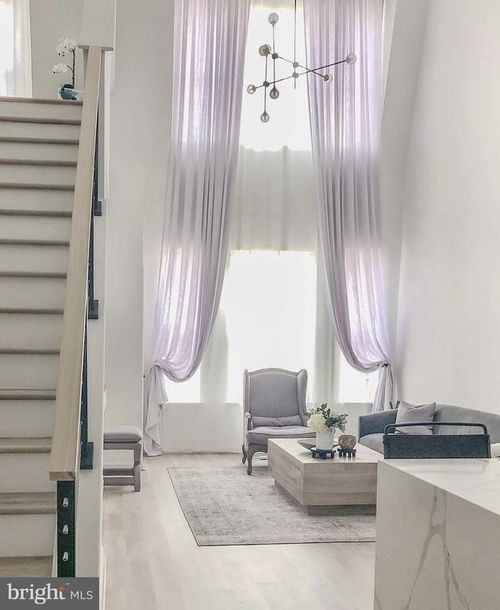 apt-434-2665 Prosperity Ave, FAIRFAX, VA, 22031-4926 | Card Image