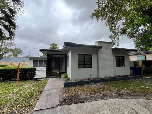 house-1608 S 19th Ave, Hollywood, FL, 33020-6306 | Card Image