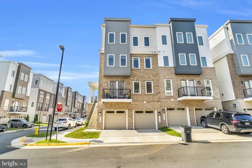 15503 Smoke Box Way, WOODBRIDGE, VA, 22191-5589 | Card Image