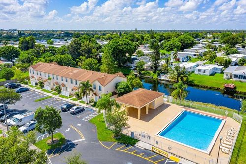 2-6-6631 Winfield Blvd, Margate, FL, 33063-7191 | Card Image