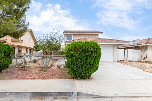 12170 Pluto Dr, Victorville, CA, 92392-9537 | Card Image