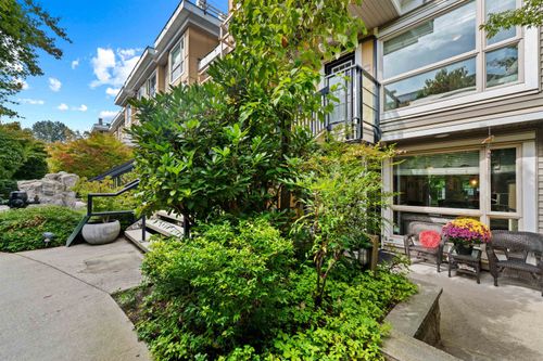 45-728 W 14th St, North Vancouver, BC, V7M0A8 | Card Image