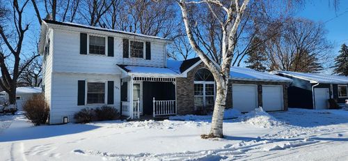 131 4th Pl Se, Glenville, MN, 56036-9783 | Card Image
