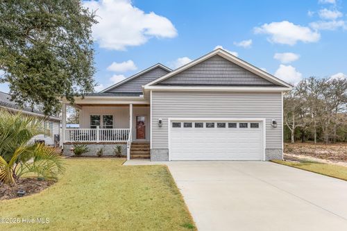 304 E Oak Island Dr, Oak Island, NC, 28465-6729 | Card Image