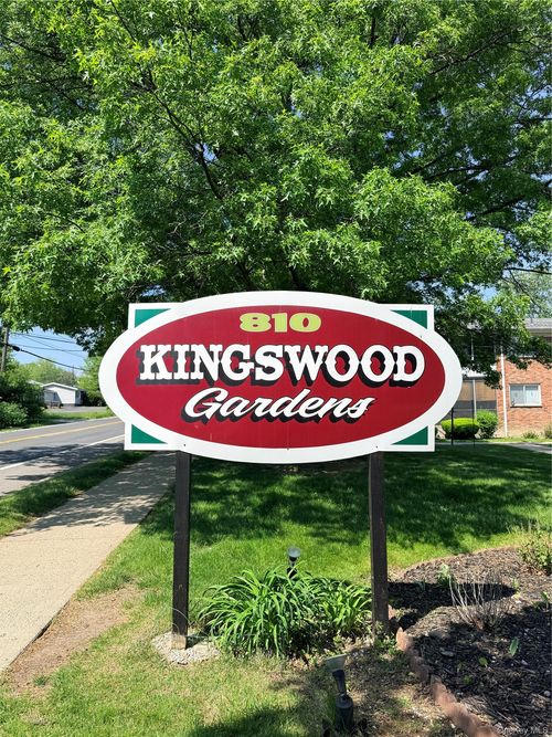 2-810 Blooming Grove Tpke, New Windsor, NY, 12553-8104 | Card Image
