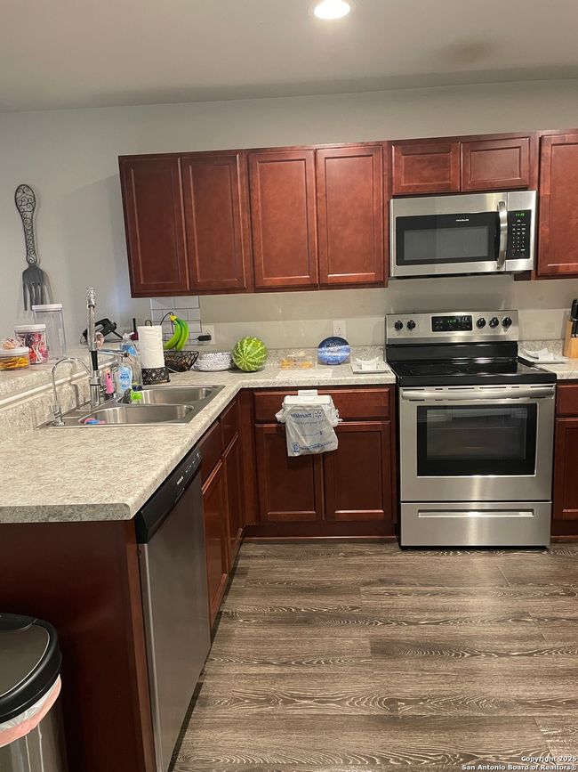 7106 Lunar Eclipse, House other with 3 bedrooms, 2 bathrooms and null parking in Converse TX | Image 8