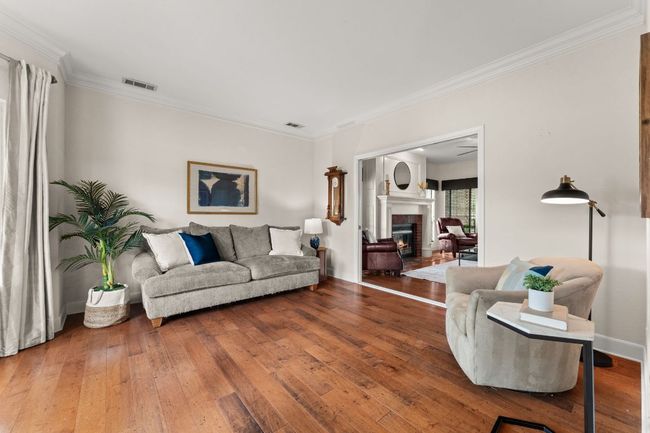 558 Peterson Ln, House other with 4 bedrooms, 3 bathrooms and 5 parking in Lakeway TX | Image 5