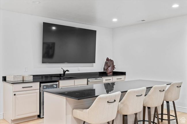 12469 S Patriot Hill Way, House other with 6 bedrooms, 6 bathrooms and 3 parking in Herriman UT | Image 31