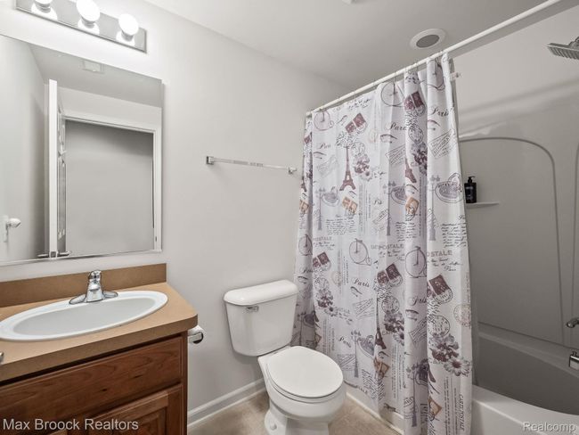 27-web-or-mls-P2277087.jpg | Image 26