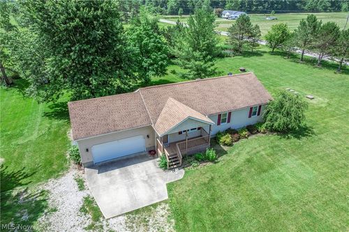 43891 Bursley Road, Wellington, OH, 44090 | Card Image