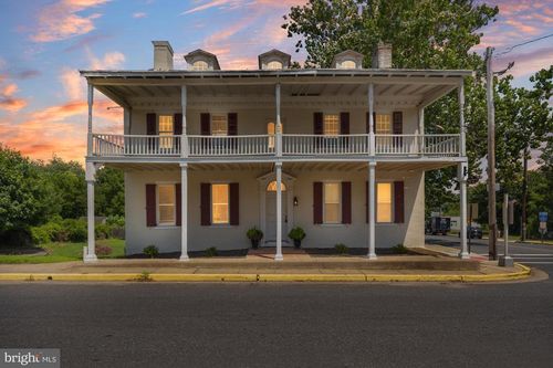 4 N Greenwich St, ALLOWAY, NJ, 08001-2015 | Card Image