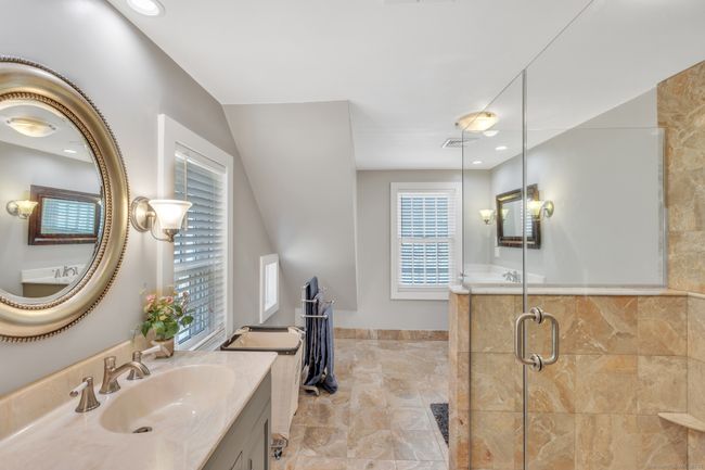 Primary Full Bathroom | Image 20