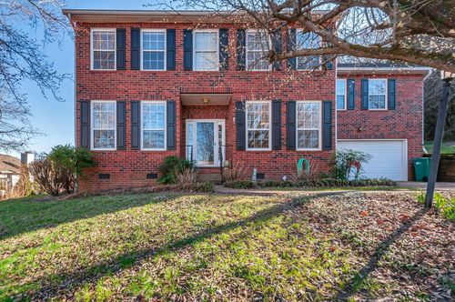 605 Glenridge Close, Nashville, TN, 37221 | Card Image