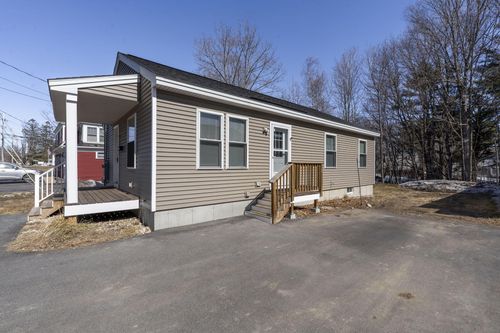 598 Main Street, Sanford, ME, 04083 | Card Image