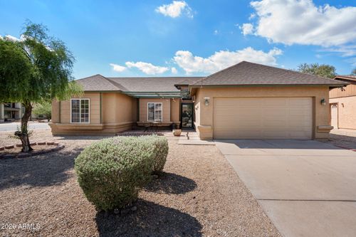 704 N Brandon Dr, Chandler, AZ, 85226-1703 | Card Image
