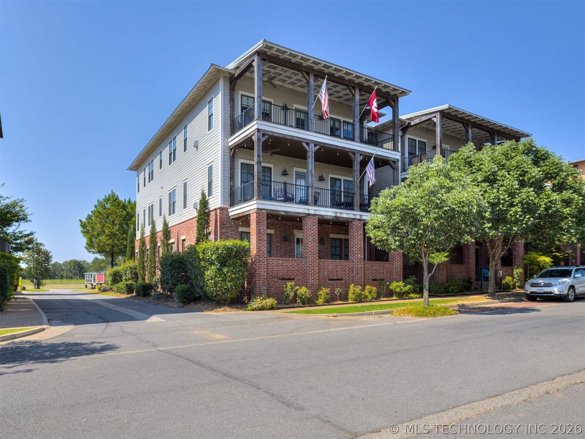Residential in Carlton Landing