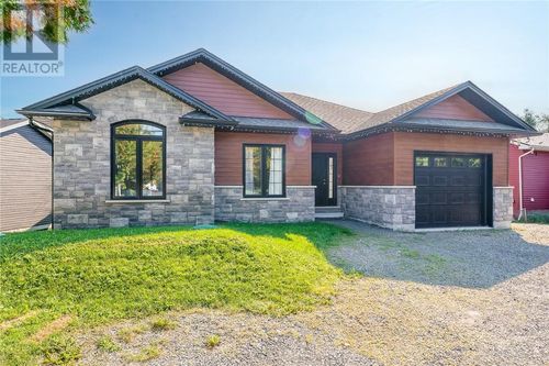 2363 Vermillion Lake Rd, Greater Sudbury, ON, P0M1L0 | Card Image