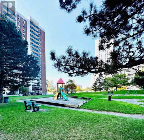 1205-21 Knightsbridge Rd, Brampton, ON, L6T3Y1 | Card Image