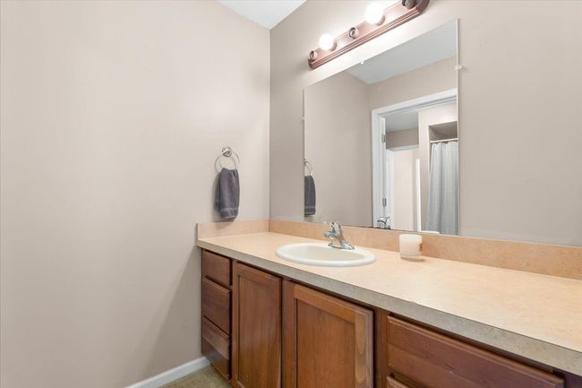26700 York Ct, House other with 4 bedrooms, 4 bathrooms and null parking in South Lyon MI | Image 37