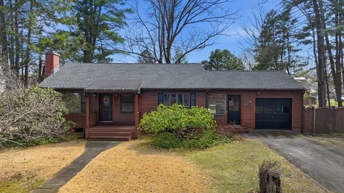 12 Ranch Ave, Easthampton, MA, 01027-1922 | Card Image