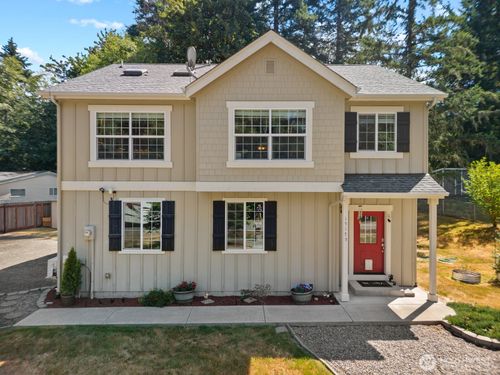 15175 Rosemary Loop Se, Olalla, WA, 98359-9533 | Card Image