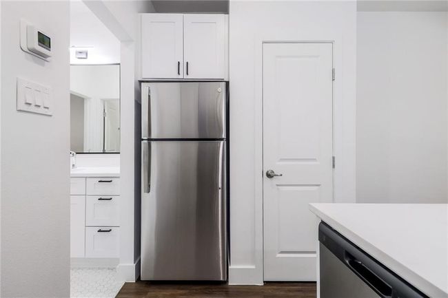 APT-105 - 908 Poplar St, Condo with 1 bedrooms, 1 bathrooms and 1 parking in Austin TX | Image 5