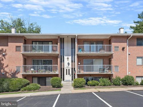 apt-204-200 Erin Way, REISTERSTOWN, MD, 21136-3419 | Card Image