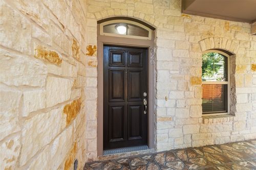 620 Allenscreek Way, Round Rock, TX, 78664-3213 | Card Image