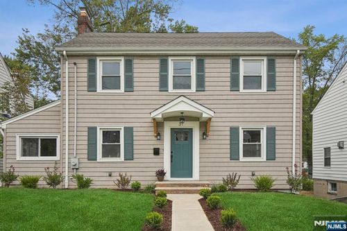 31 Sheridan Ave, West Orange, NJ, 07052-2628 | Card Image