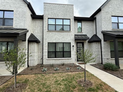 35-12895 Raven Way, Farmers Branch, TX, 75234 | Card Image