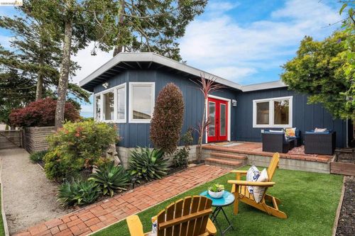 1635 Aqua Vista Rd, Richmond, CA, 94805-2028 | Card Image
