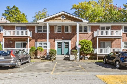 24-82 Demarest Ave, West Nyack, NY, 10994-1730 | Card Image