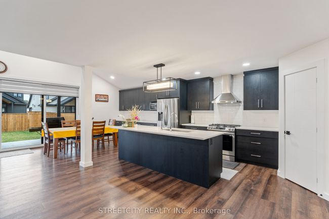113 Cabot Trail, House other with 4 bedrooms, 4 bathrooms and 3 parking in Chatham ON | Image 10