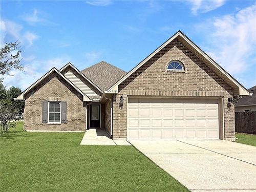 41958 Snowball Cir, Ponchatoula, LA, 70454-8467 | Card Image