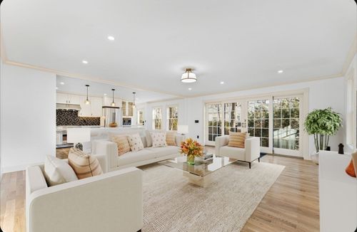 25 Shaw Rd, Wellesley, MA, 02481-4942 | Card Image