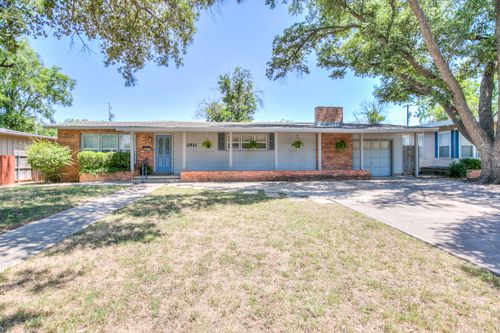 2811 W Twohig Ave, San Angelo, TX, 76901-3626 | Card Image