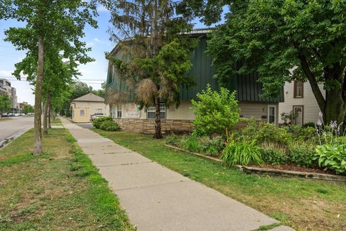 3101 Irving Ave S, Minneapolis, MN, 55408-2516 | Card Image