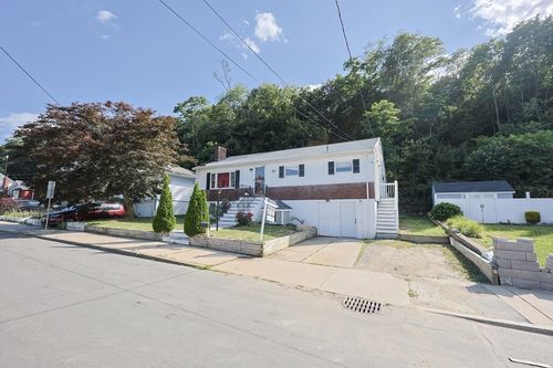 124 Cook Ave, Chelsea, MA, 02150-1013 | Card Image