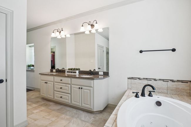 101 Beacon Ct, House other with 3 bedrooms, 4 bathrooms and null parking in Kemp TX | Image 17