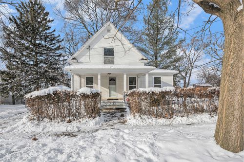 718 Center St, Jackson, MI, 49202-4401 | Card Image