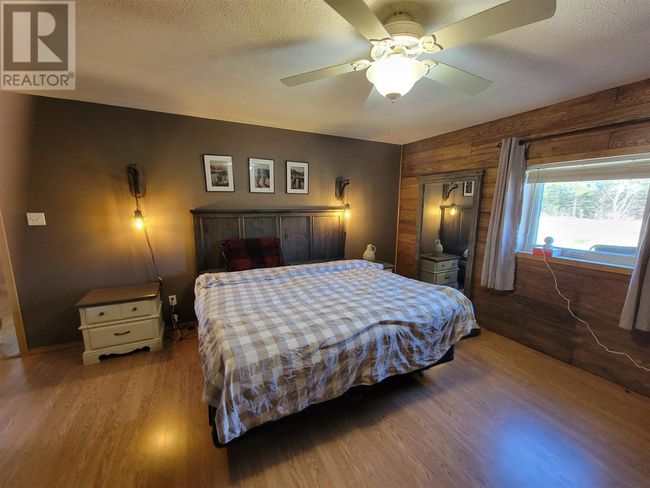 19284 Highway 613, Home with 3 bedrooms, 2 bathrooms and null parking in Devlin ON | Image 8