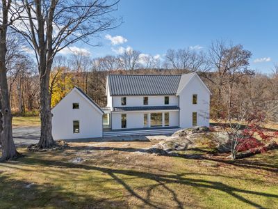 261 North Street, House other with 4 bedrooms, 3 bathrooms and 7 parking in Ridgefield CT | Image 1