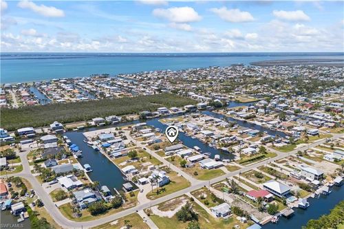 2753 N Ibis Ct, St. James City, FL, 33956-2167 | Card Image