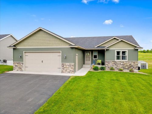364 Prairie Lane, New Richmond, WI, 54017 | Card Image