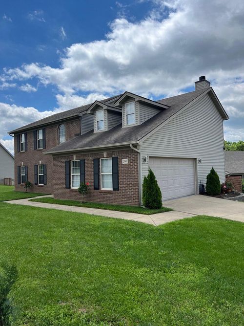 200 Manoah Ln, Nicholasville, KY, 40356-9087 | Card Image