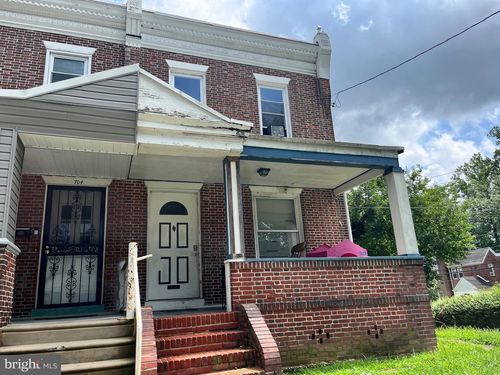 702 Cedar Ave, YEADON, PA, 19050-3304 | Card Image