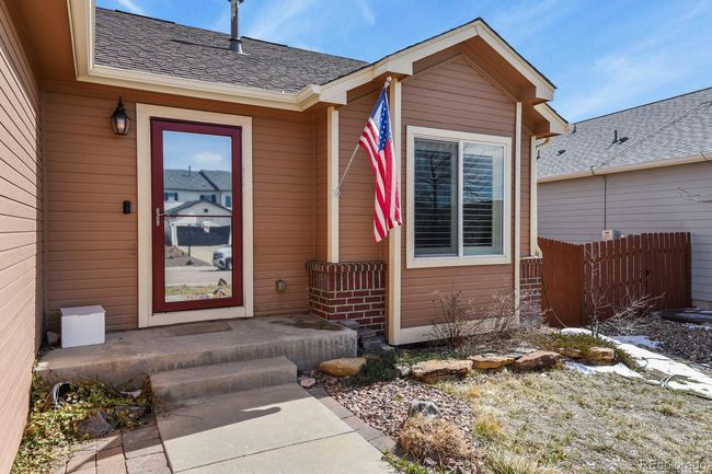 10377 Mount Evans Dr, House other with 4 bedrooms, 3 bathrooms and 2 parking in Peyton CO | Image 4