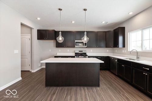 7250 Broadview Ln, Mccordsville, IN, 46055-9827 | Card Image